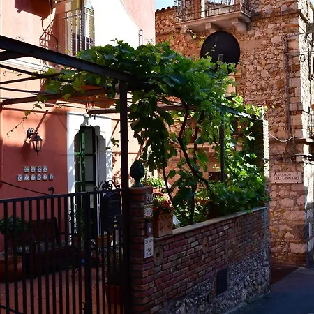 Πανσιόν Casa Cifali Ταορμίνα